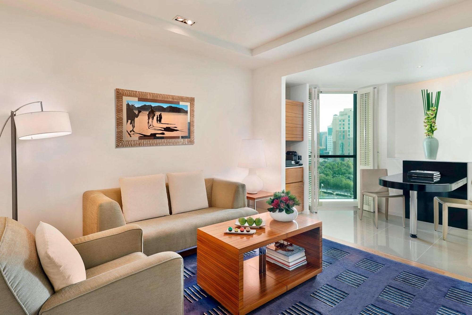 Курортный комплекс The Ritz-carlton, Bahrain 5*